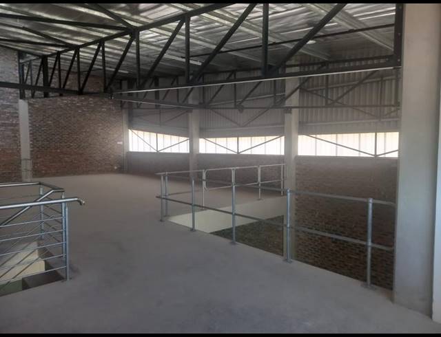 BUSINESS PROPERTY TO RENT IN FAIRVIEW